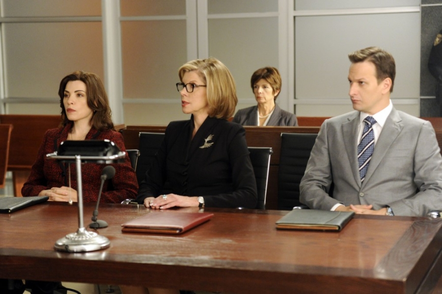 Alicia, Diane et Will au tribunal 