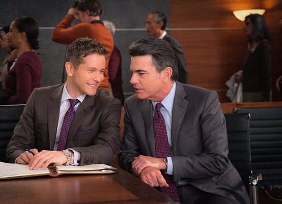 Cary et Ethan Carver (	Peter Gallagher)